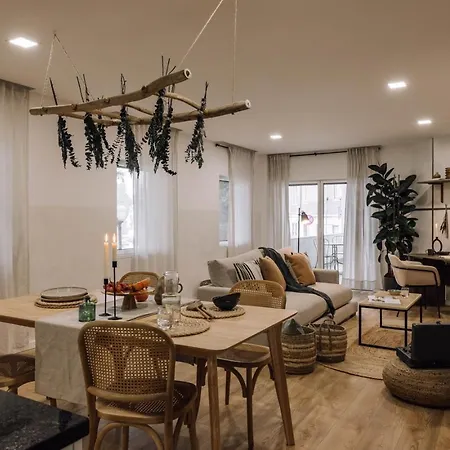 Linares - 2 Bedrooms, Terrace In Campo De Ourique Apartman Lisboa