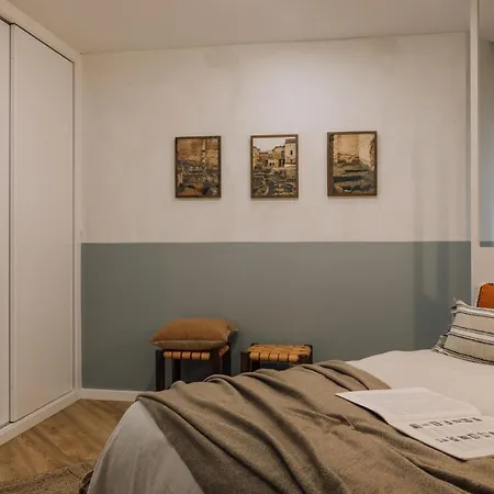 Linares - 2 Bedrooms, Terrace In Campo De Ourique Apartment
