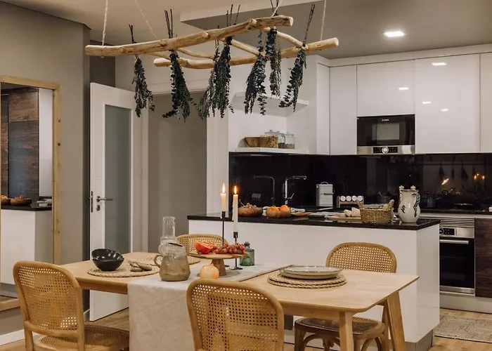 Linares - 2 Bedrooms, Terrace In Campo De Ourique Apartman Lisboa